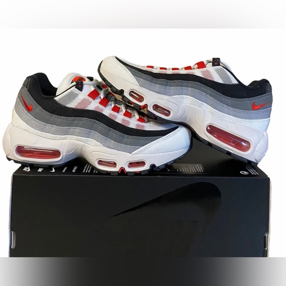 Nike Air Max 95 QS "Japan Plum Blossom" wmns sizes available - Picture 1 of 2